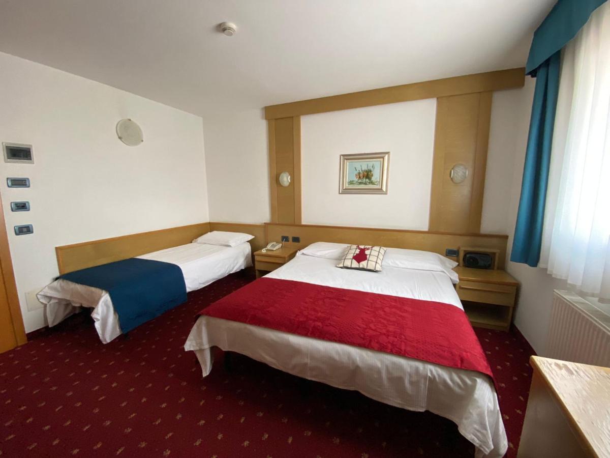 Grand Hotel Miramonti Tonalepas Kamer foto