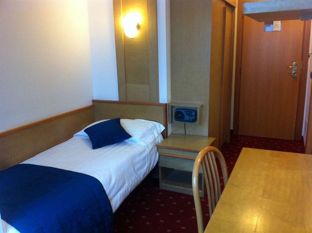 Grand Hotel Miramonti Tonalepas Buitenkant foto