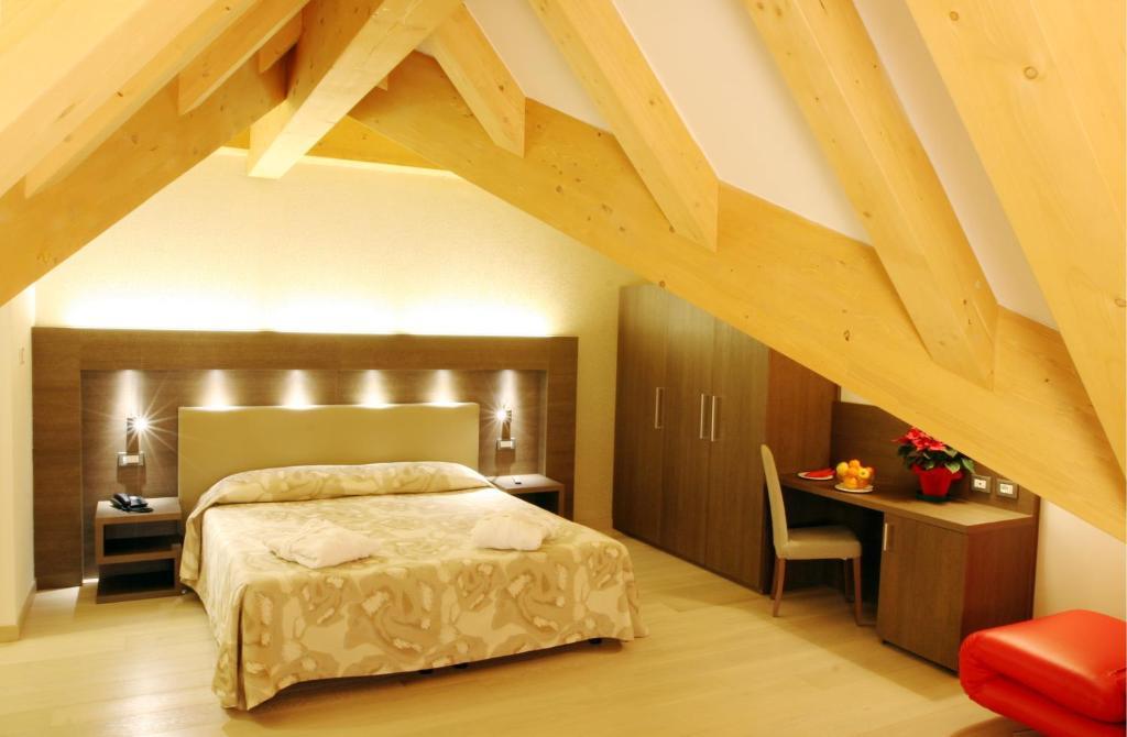 Grand Hotel Miramonti Tonalepas Kamer foto